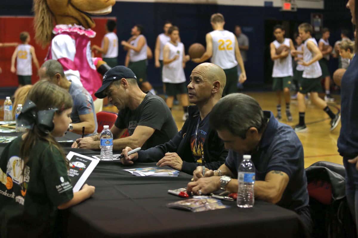 2017 HOF signing ZM