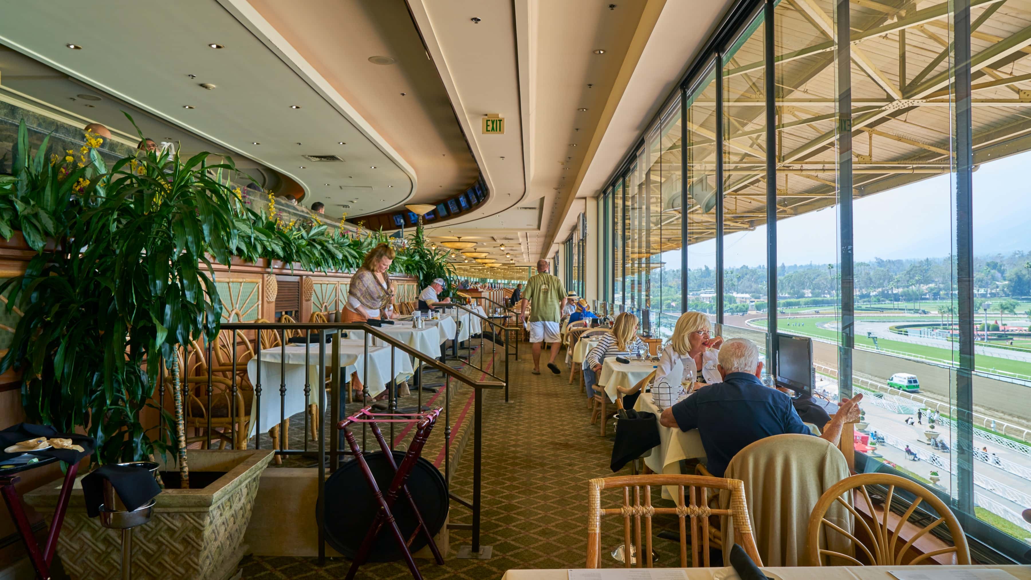 santa anita turf club dress code What to Wear to Santa Anita Race Track for Womencawlboy or Dress